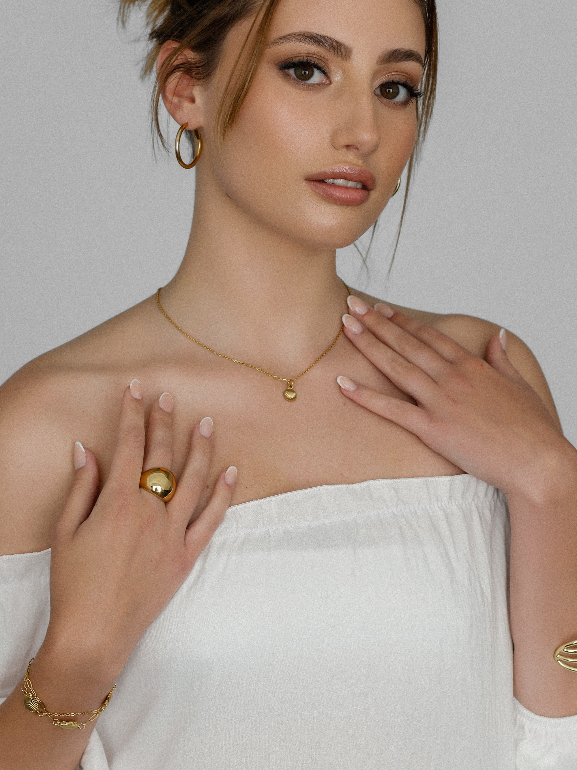 Seashell Petite Necklace