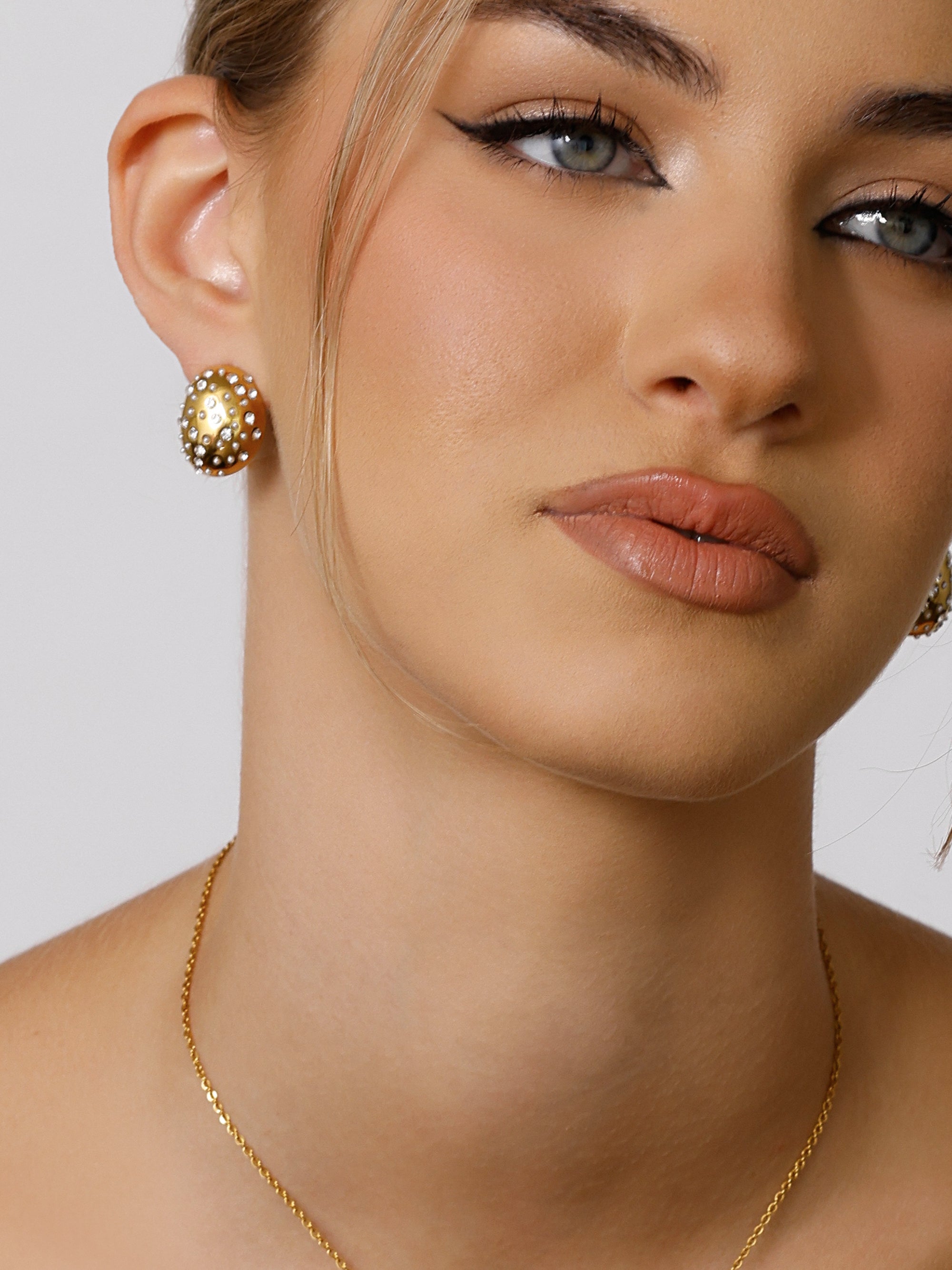 Cosmo Stud Eearrings