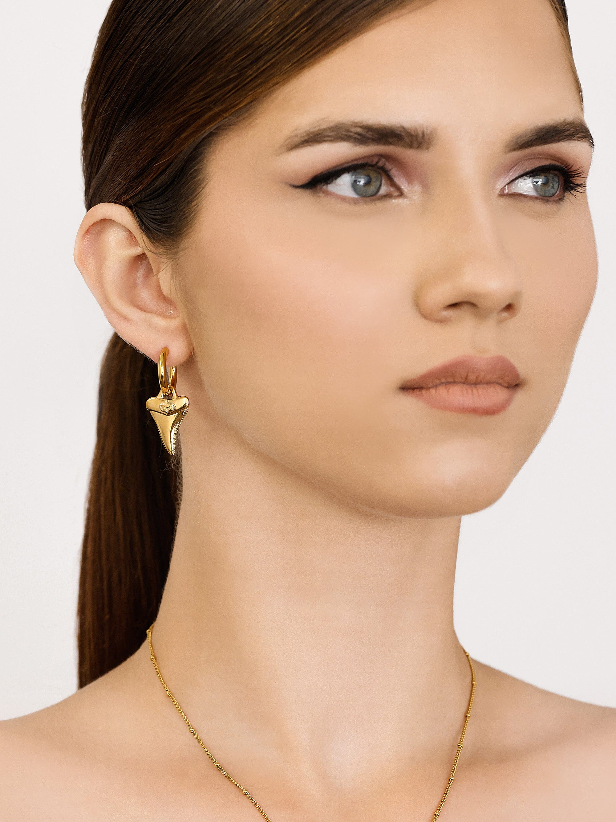 Sultana-Malta EARRINGS Mini Shark Tooth Hoops