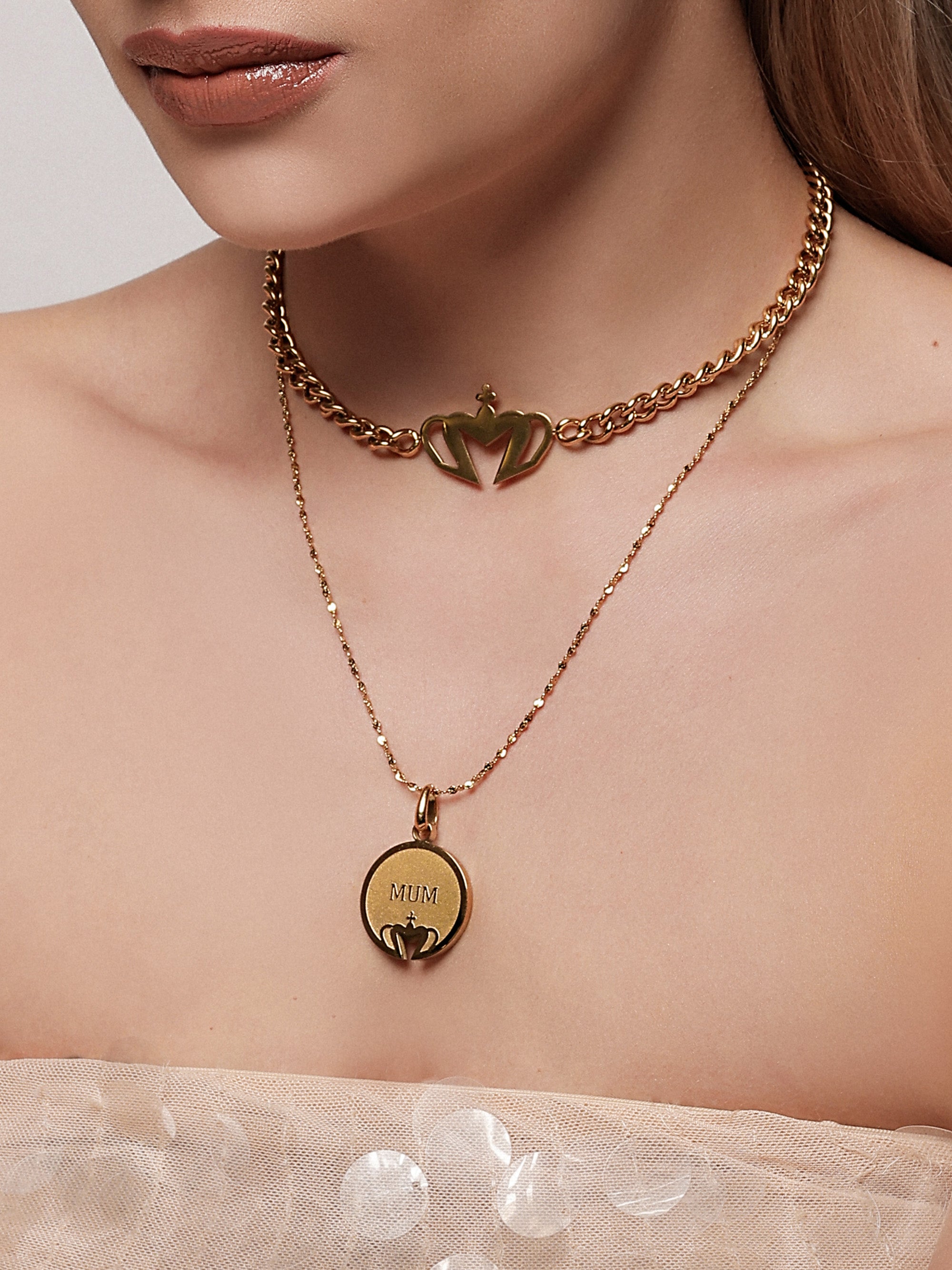 Crown Hoop 'Mum' Pendant