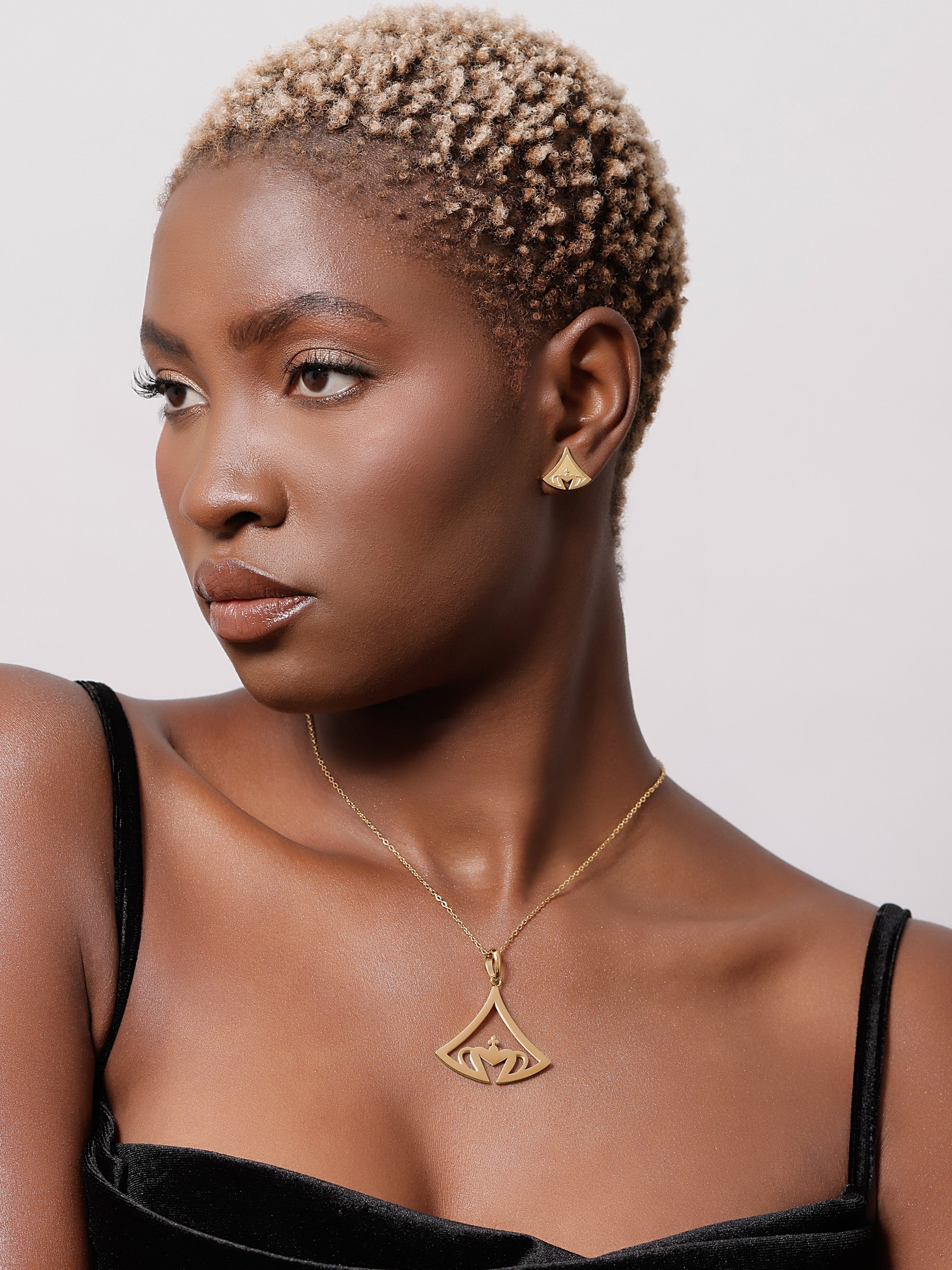 Crown Deco Necklace Set