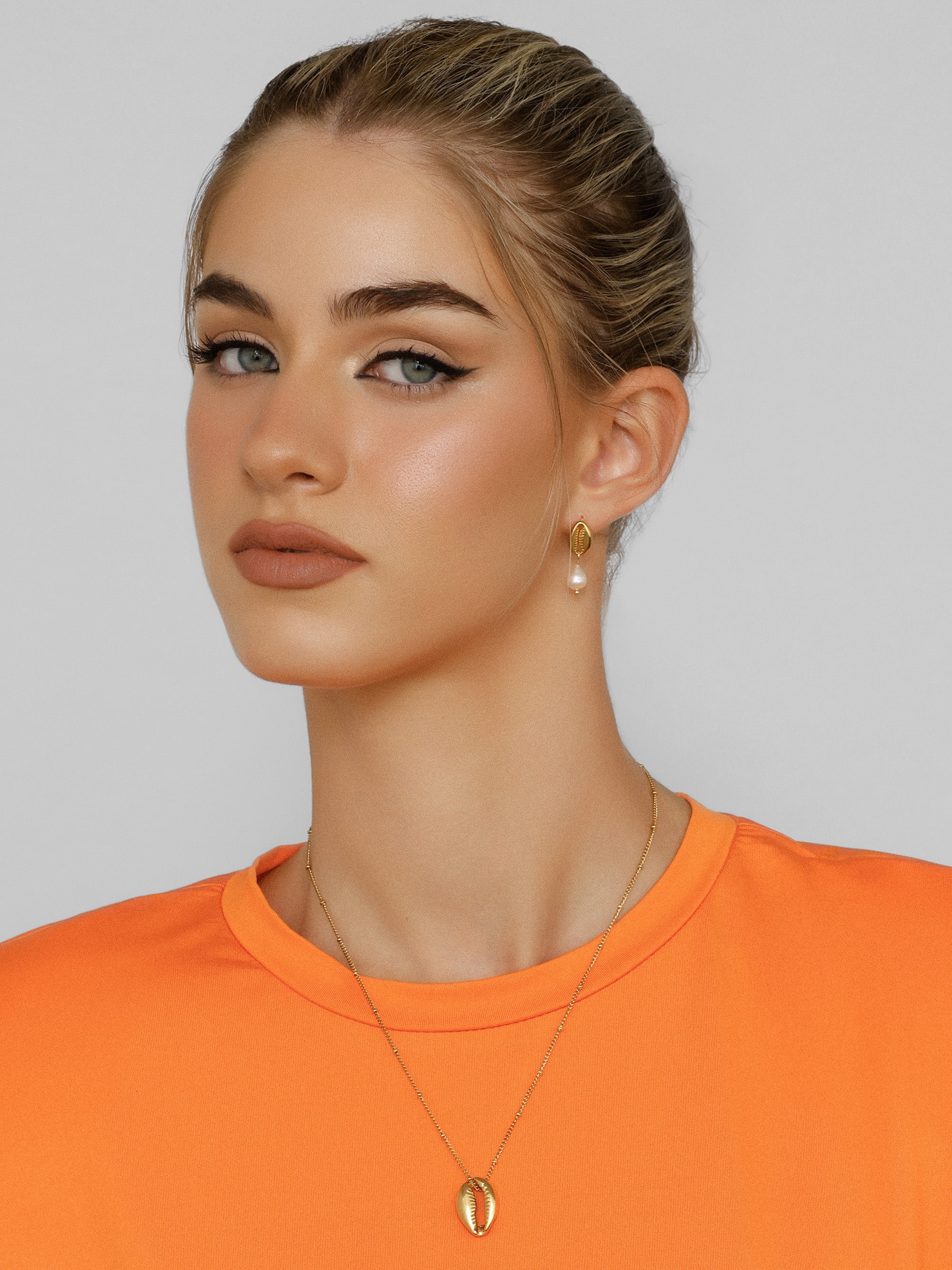 The Conch Necklace