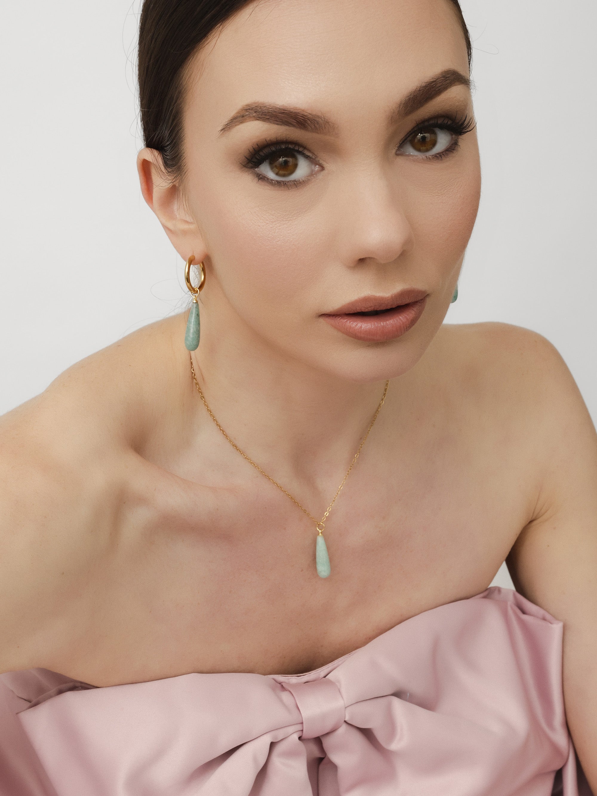 Nila 'Alora' Hoop Earrings