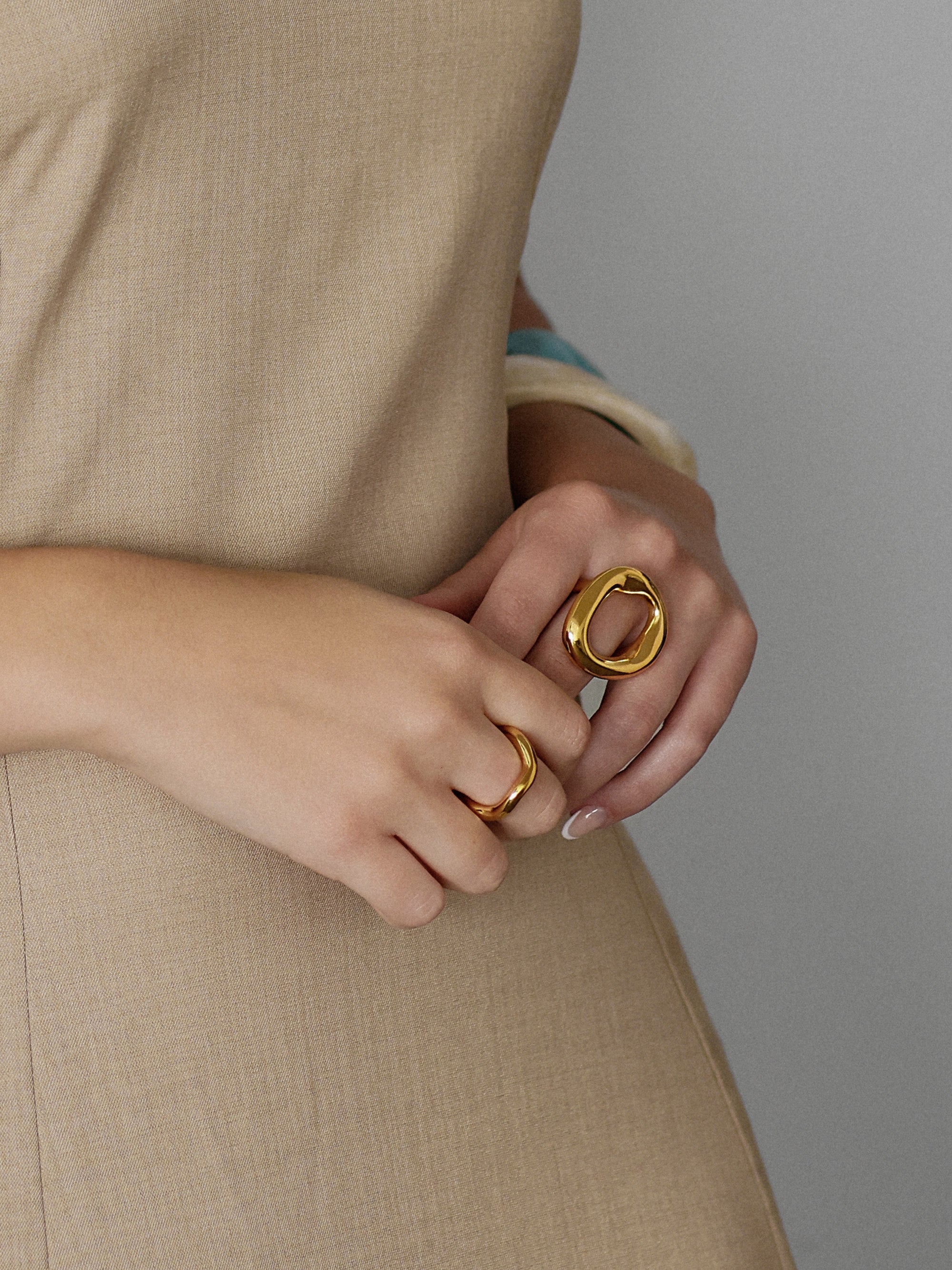 Oval Frame Ring - PREORDER