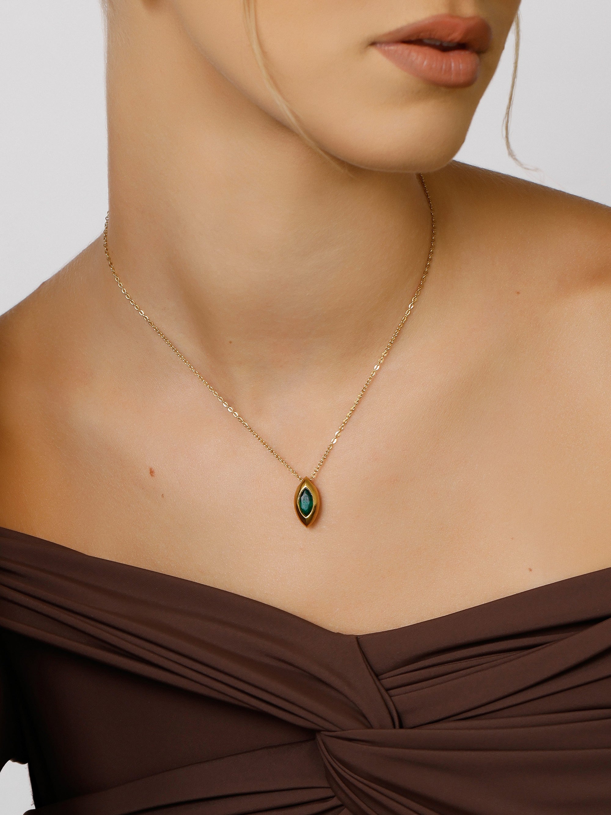 Emeralda Bullet Necklace
