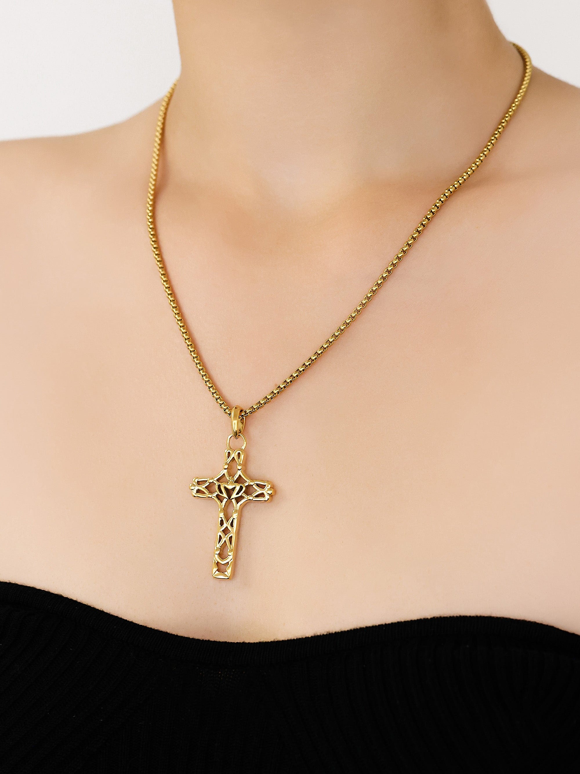 Sultana-Malta PENDANT '1995' Cross Pendant
