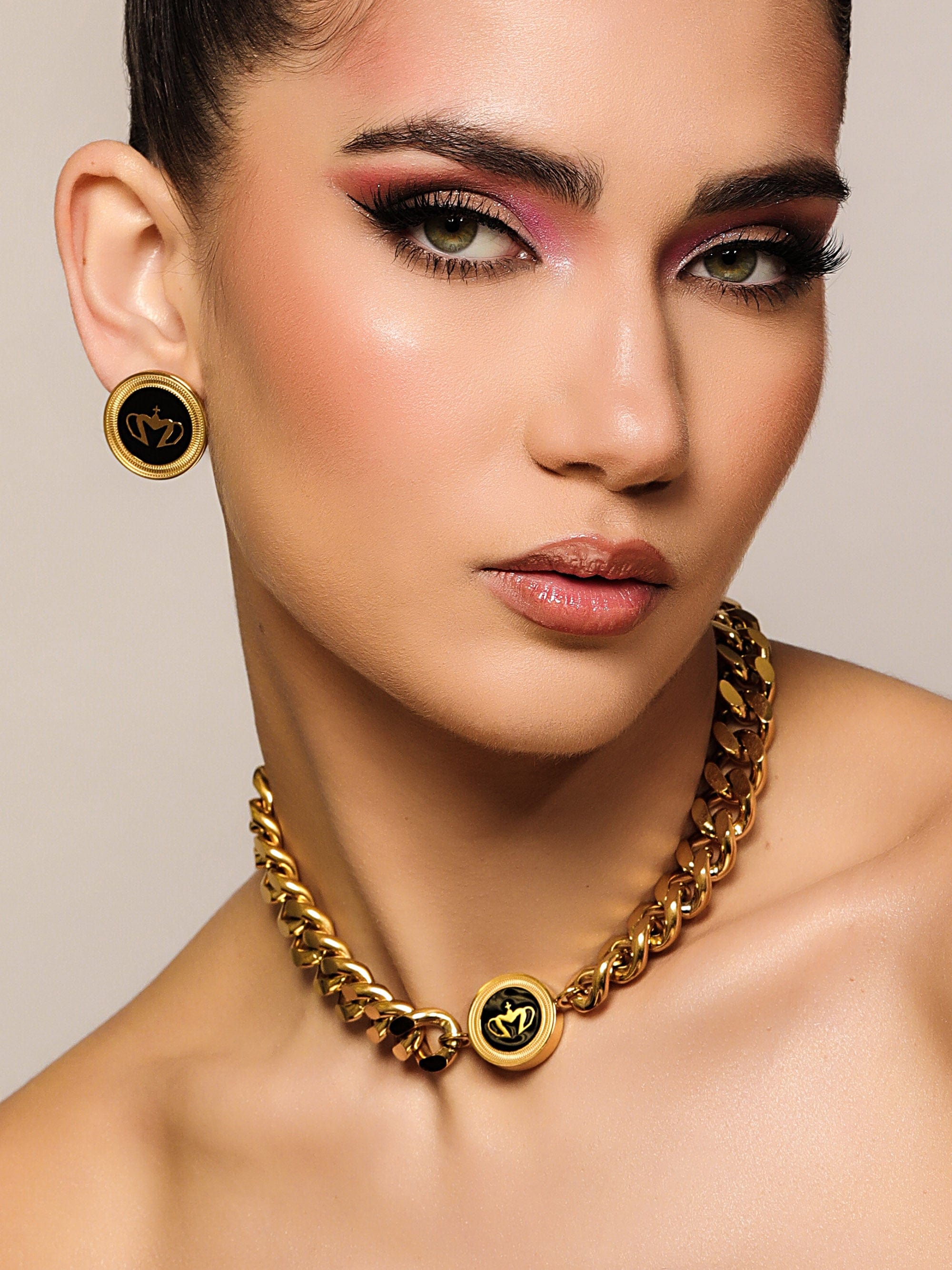 Sultana-Malta NECKLACES Crown Enamel Medal Choker Black