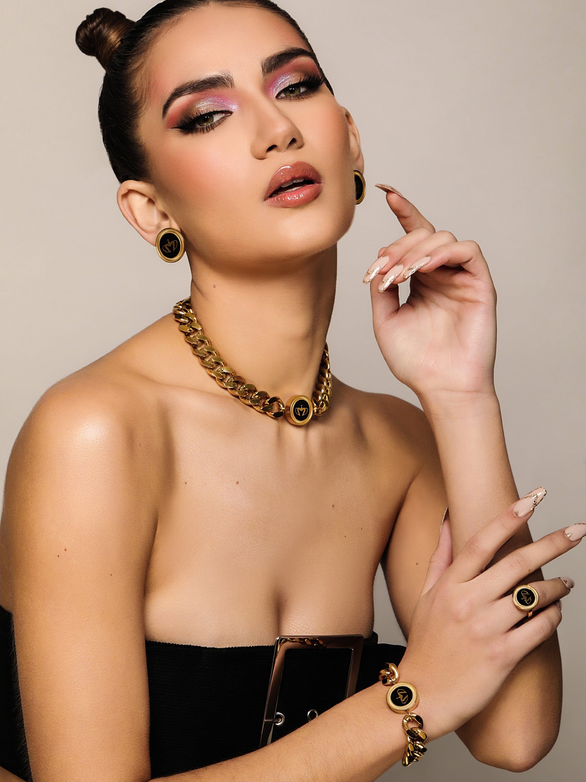 Sultana-Malta NECKLACES Crown Enamel Medal Choker Black