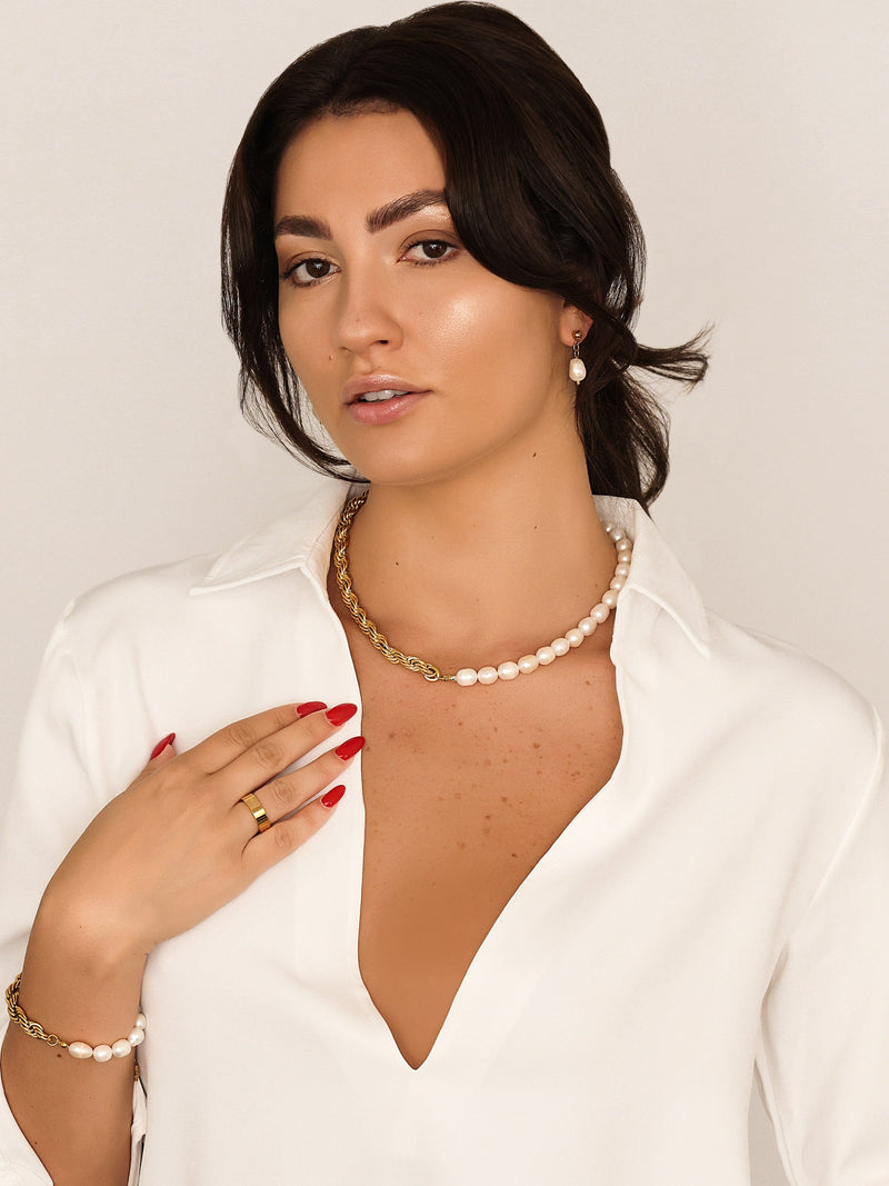 Sultana-Malta NECKLACES Roped Chain Fresh Pearl Necklace
