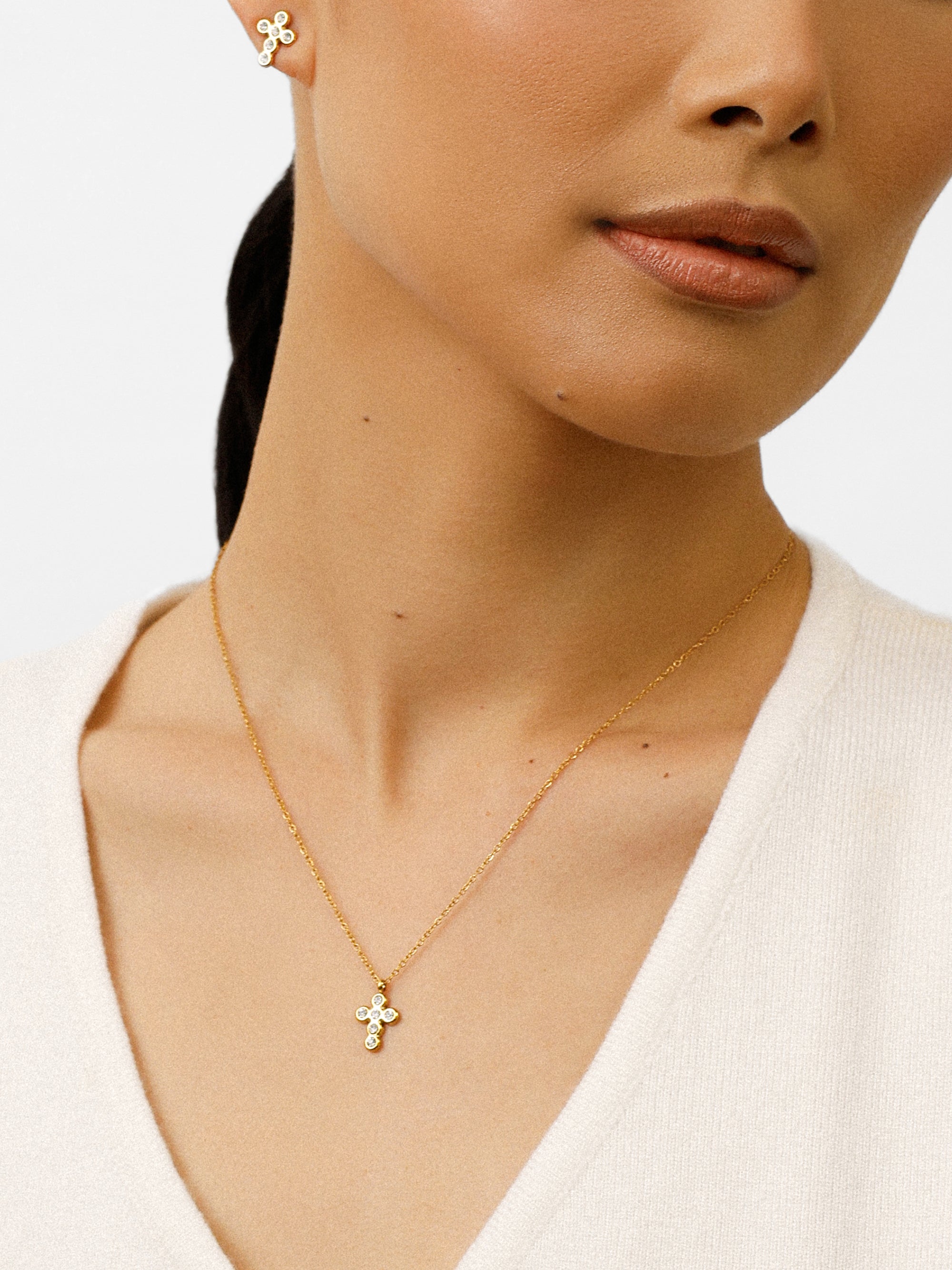 Anima Cross Necklace