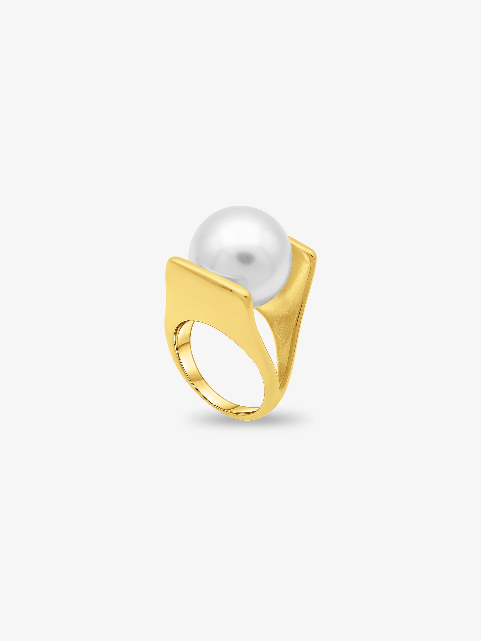 Lana Pearl Ring